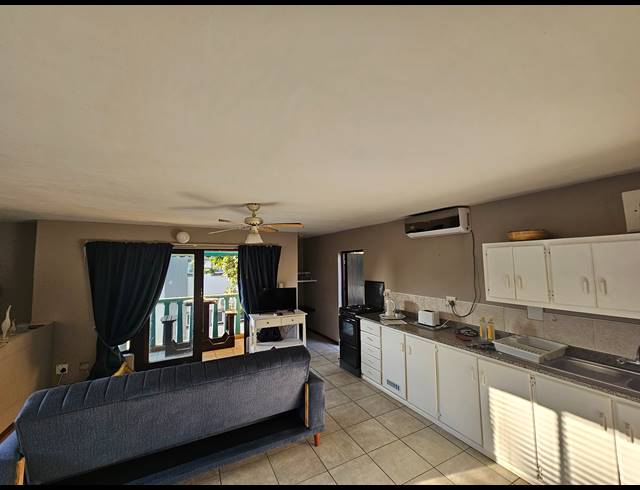 0.5 BEDROOM APARTMENT TO LET IN SHAKAS ROCK
